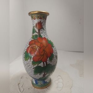 Vintage Chinese cloisonne vase floral butterfly white & red peonies 6.5"H
